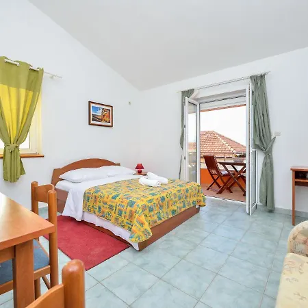 公寓 Bonex-6 By Interhome