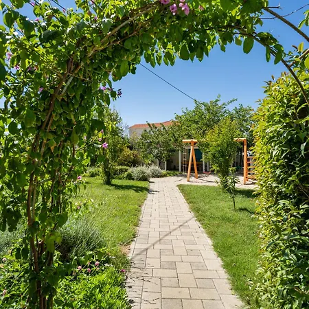 Bonex-6 By Interhome 公寓 *