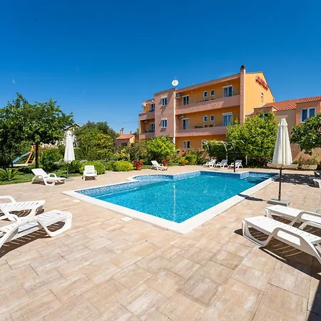 Bonex-6 By Interhome *