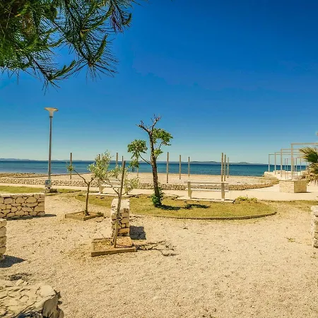 Bonex-6 By Interhome