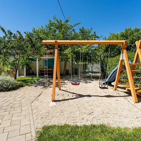 Bonex-6 By Interhome *